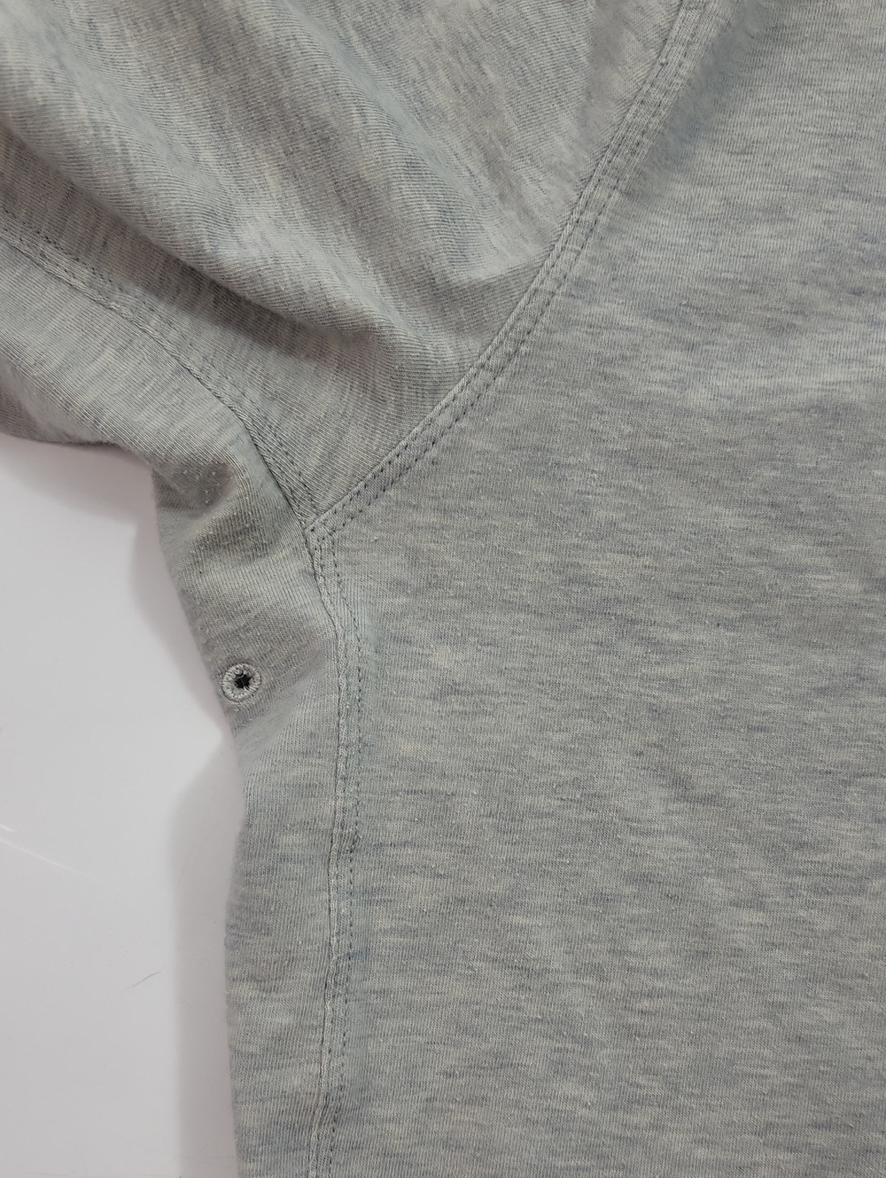 Kit and Ace Lightweight Men's Tee - Longsleeve - Picture 4 of 5
